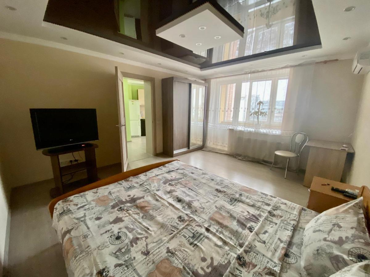 Apartment On Khreshchatyk 200 Center Cserkaszi Kültér fotó